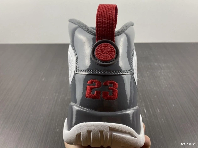 1st Kicks Shoes 9 Jordan CT8019-162 Red Fire Air 0726
